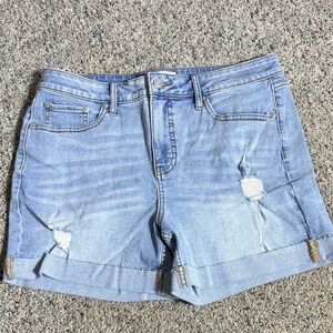 Candace Cameron Bure Light Blue Denim Distressed Shorts Sz 12 NWOT